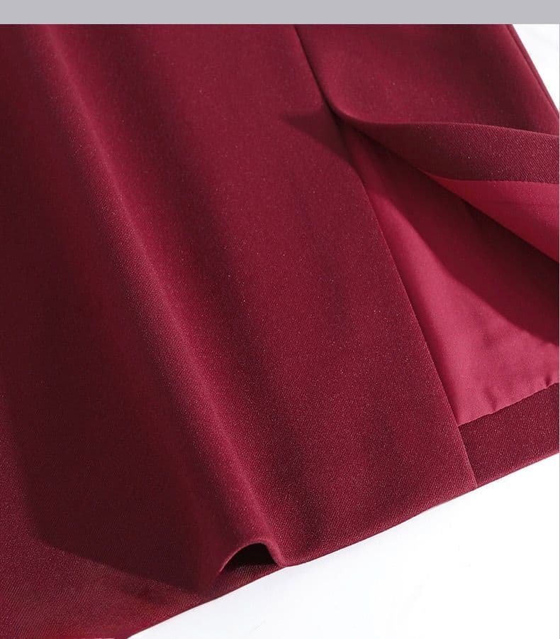 タイトスカート 上品なベルト付きスリット入りタイトスカート