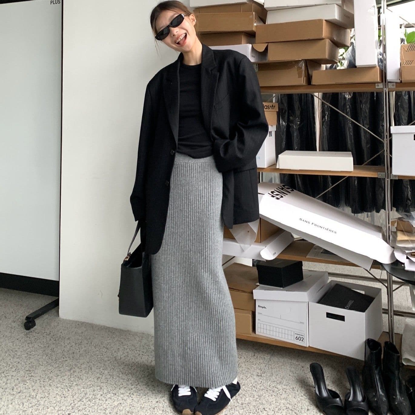 縦リブニットロング丈タイトスカート