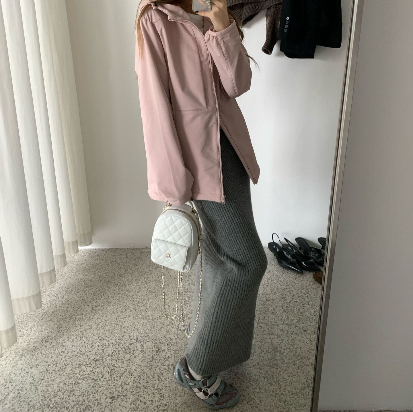 縦リブニットロング丈タイトスカート