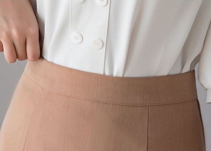 タイトスカート フロントスリット入りひざ丈タイトスカート