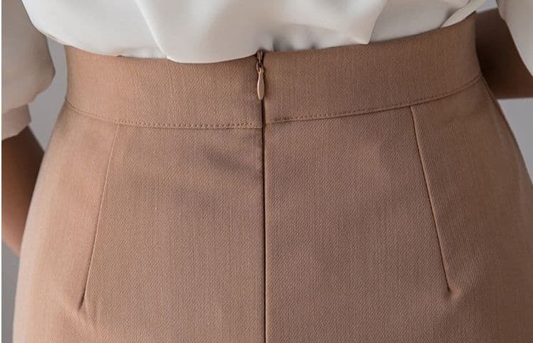 タイトスカート フロントスリット入りひざ丈タイトスカート