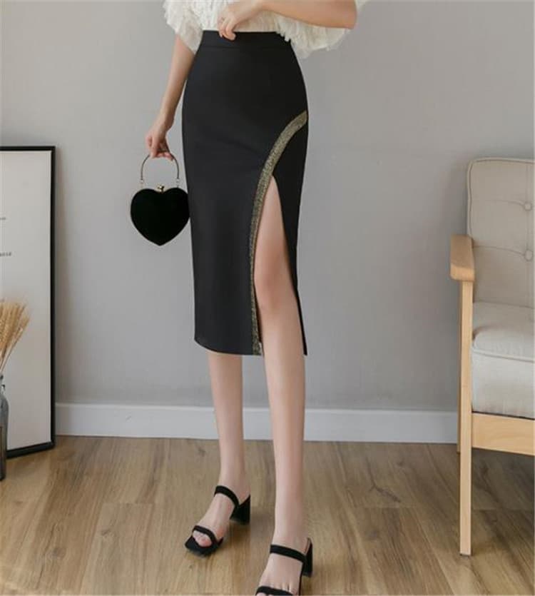 レース切り替えスリット入りひざ丈タイトスカート