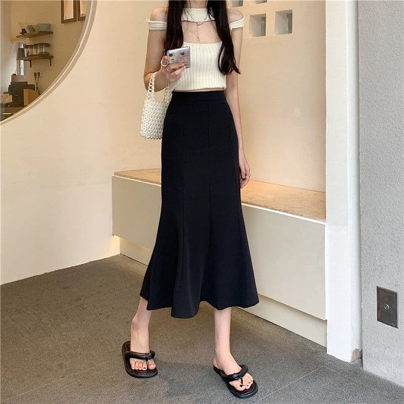 タイトスカート 裾広がりマーメイド風タイトスカート