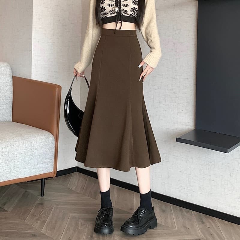 タイトスカート 体型美人見えフレアシルエット膝下丈スカート